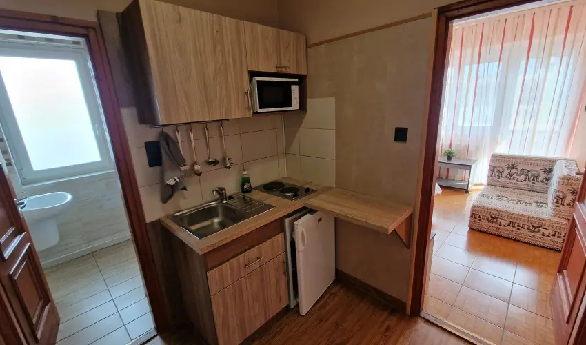 Napsug�r Apartmanh�z Si�fok