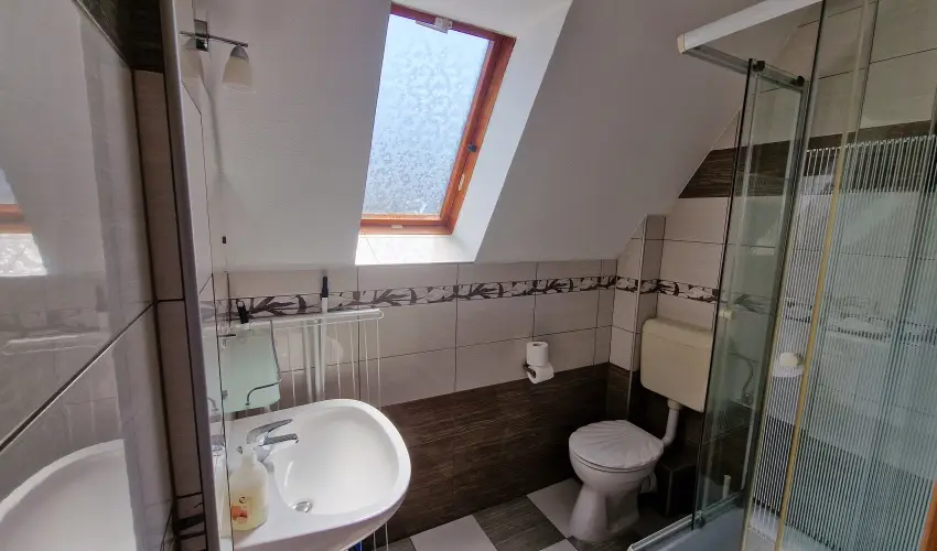 Napsug�r Apartmanh�z Si�fok