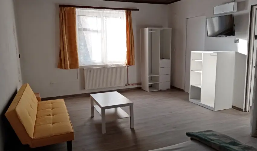 Parti S�t�ny Vend�gh�z Balatonkenese