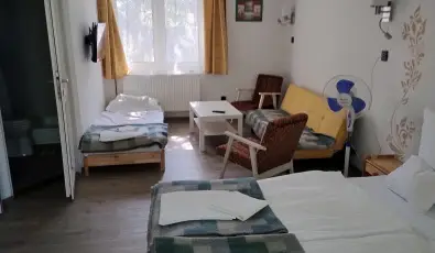 Parti S�t�ny Vend�gh�z Balatonkenese