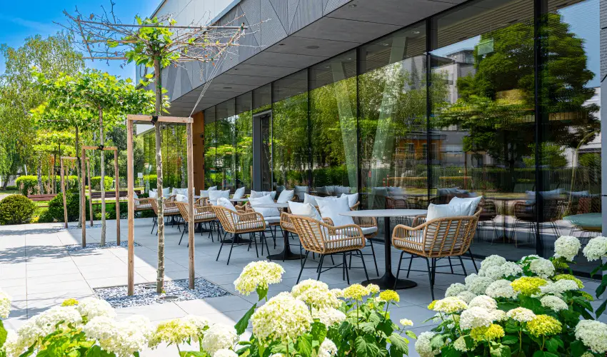 REED Luxury Hotel & Bistro Sifok