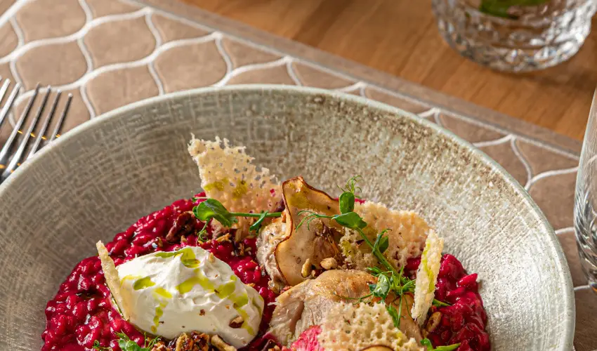 REED Luxury Hotel & Bistro Sifok