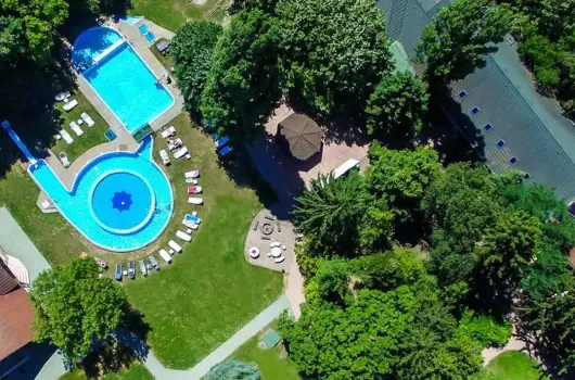 Wellness Hotel Szindb�d, Balatonszemes, Si�fok - 27 km