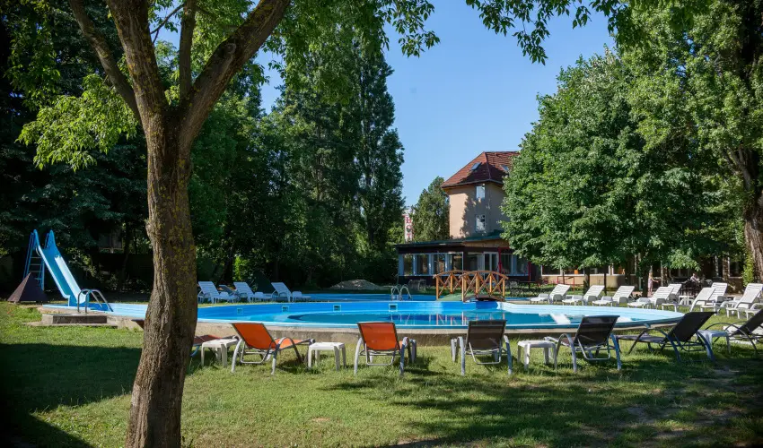 Wellness Hotel Szindbd  Balatonszemes