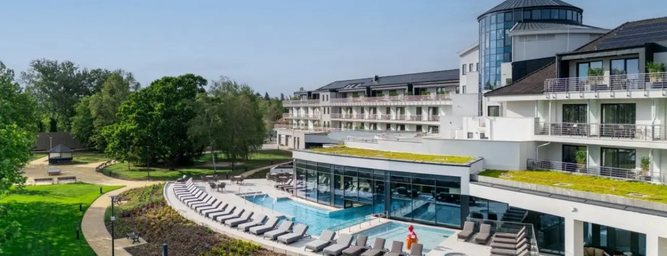 Kenese Bay Garden Resort & Conference Balatonkenese - Elrefizetsi kedvezmny flpanzival (1 jtl)