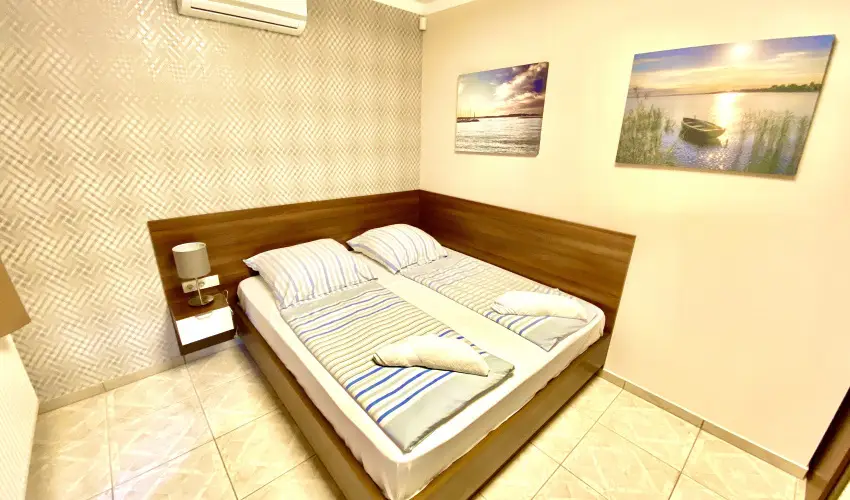 Unio Vend�gh�z 1. Si�fok