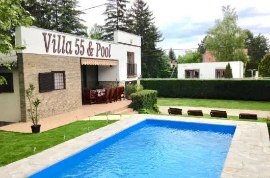 Villa 55 & Pool, Sifok