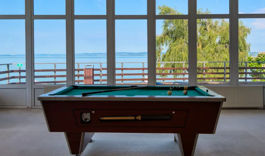 Vil�gos Hotel Balatonvil�gos