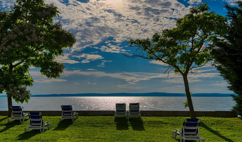 Vil�gos Hotel Balatonvil�gos