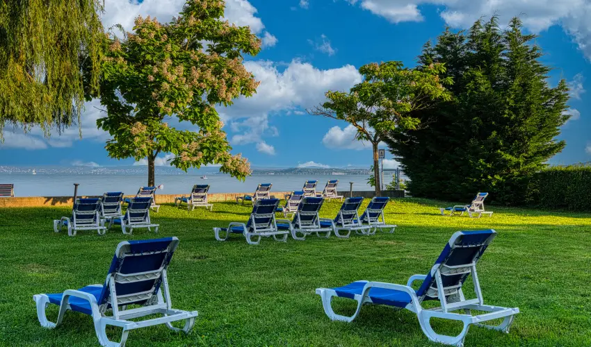 Vil�gos Hotel Balatonvil�gos