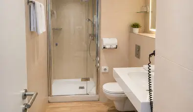 Vil�gos Hotel Balatonvil�gos