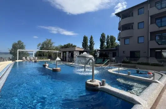 Hotel Wellamarin, Zam�rdi, Si�fok - 12 km